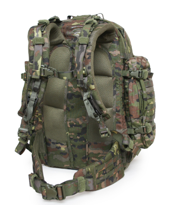 Altus Yuma diseña una mochila de combate para mujeres